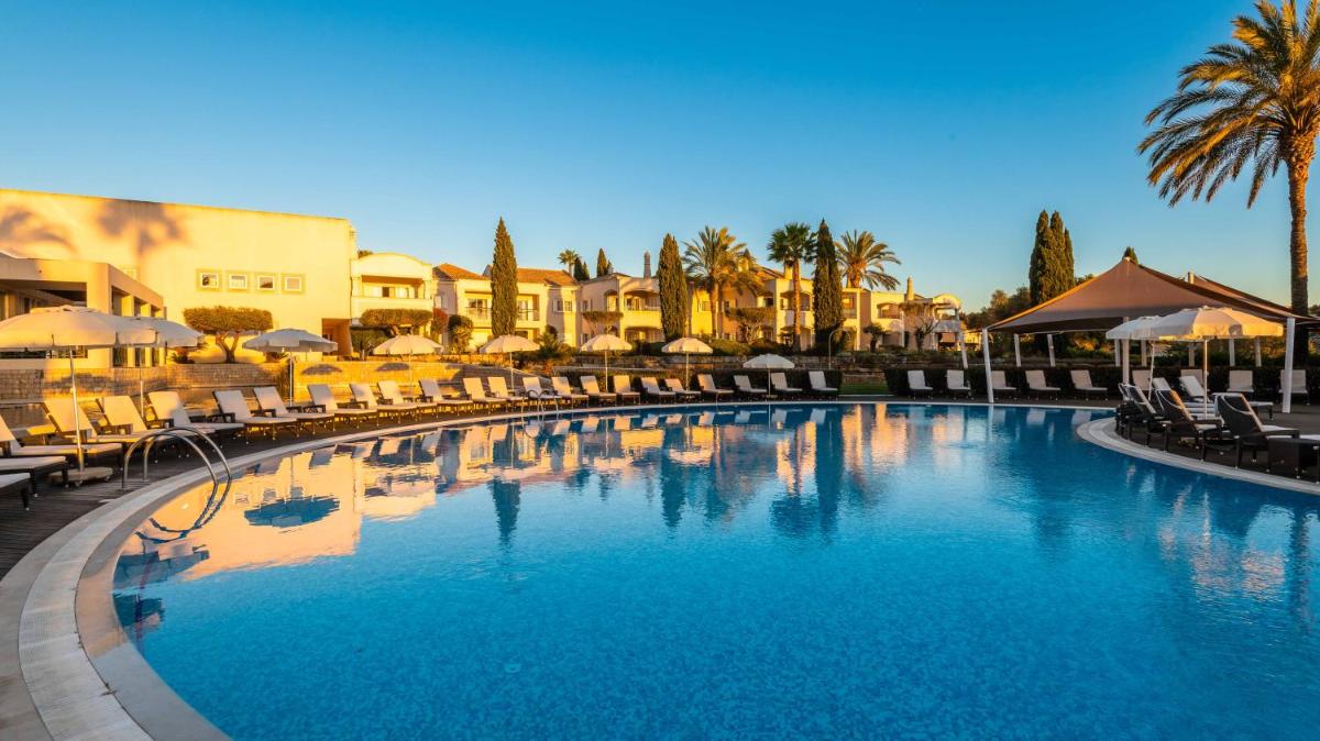 A piscina em ou perto de Vale d'Oliveiras Quinta Resort & Spa