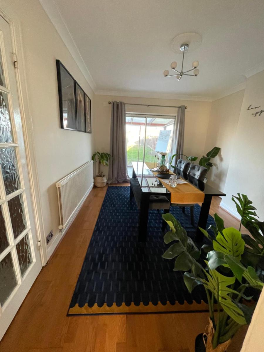 Suitetrails - Beautiful large double room
