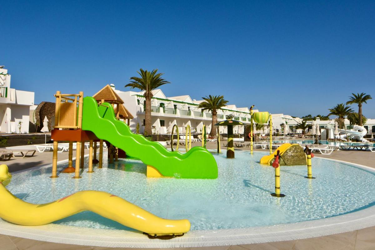 Piscina en o cerca de MYND Yaiza