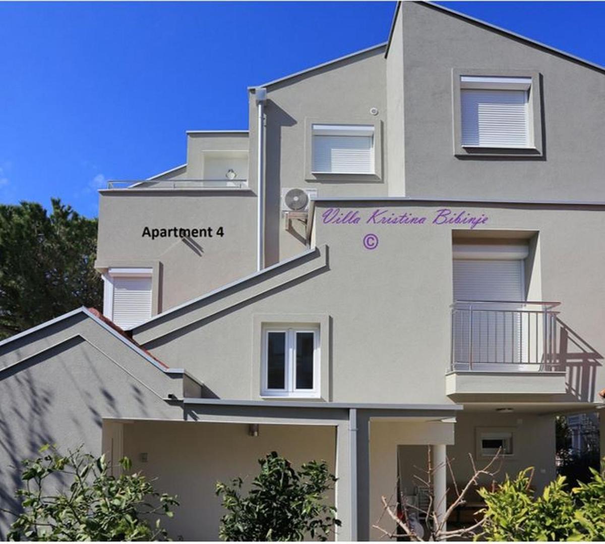 Apartments Villa Kristina - Housity