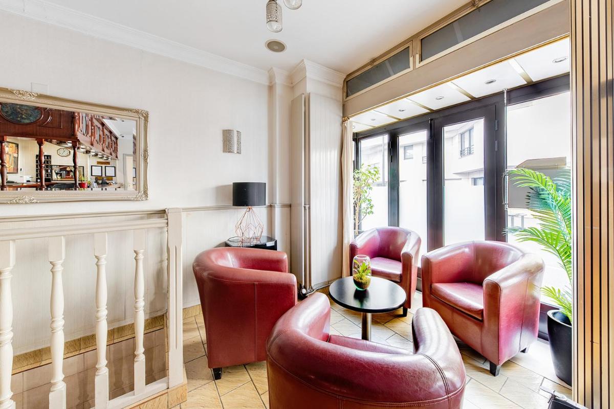 Crystal Hotel - Housity