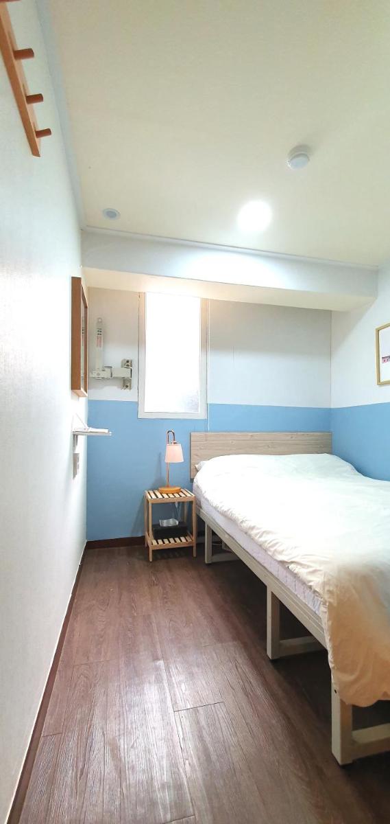 One Minute Guesthouse - Housity