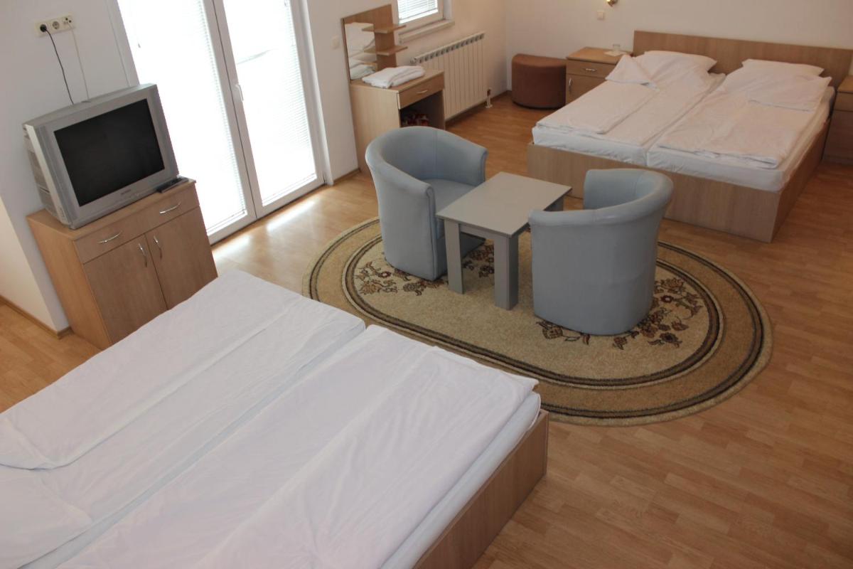 Rooms Zebax - Housity