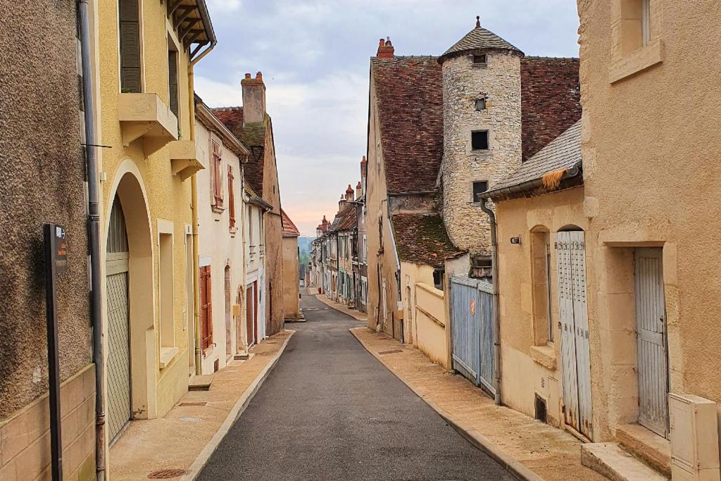 Suitetrails - LARBRENVILLE Gîtes citadins en centre-ville historique