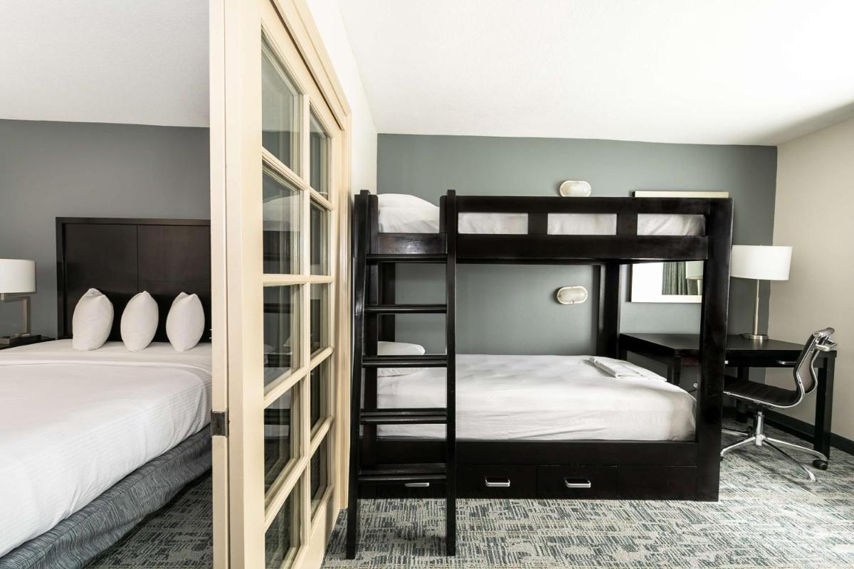 Best Western Inn & Suites San Diego Zoo -SeaWorld Area - Housity
