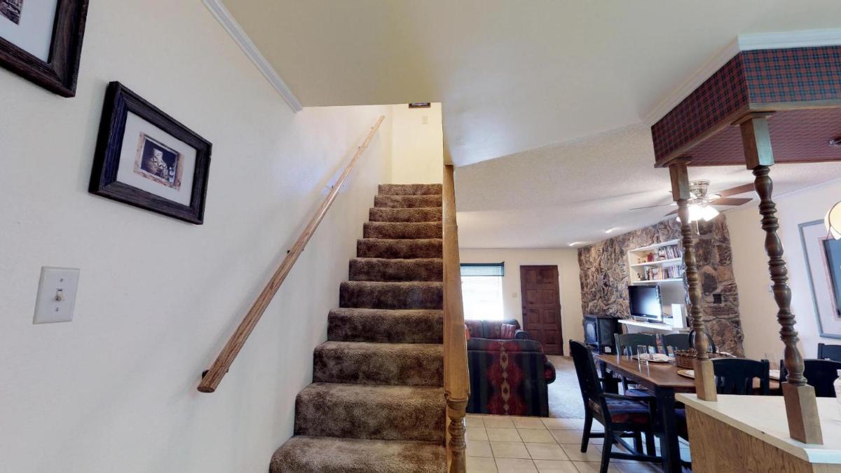 Claim Jumper 4 Townhouse With High Speed Wifi - Housity