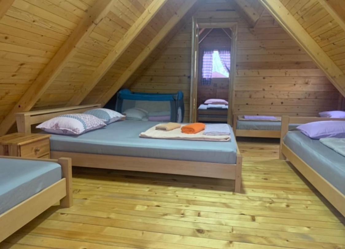 Kuća za odmor Unski Raj - Housity