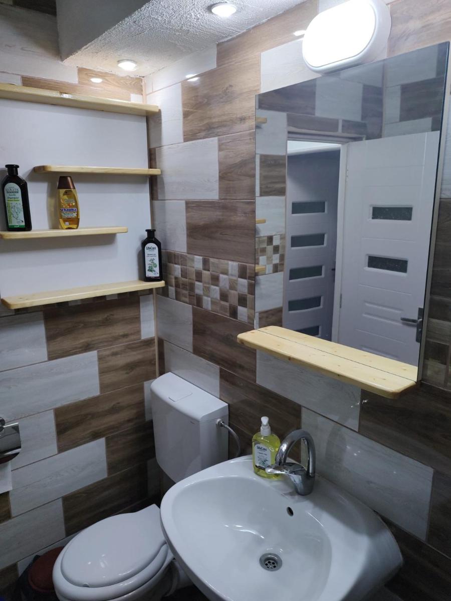 Family Rooms Hunedoara - Hizvo