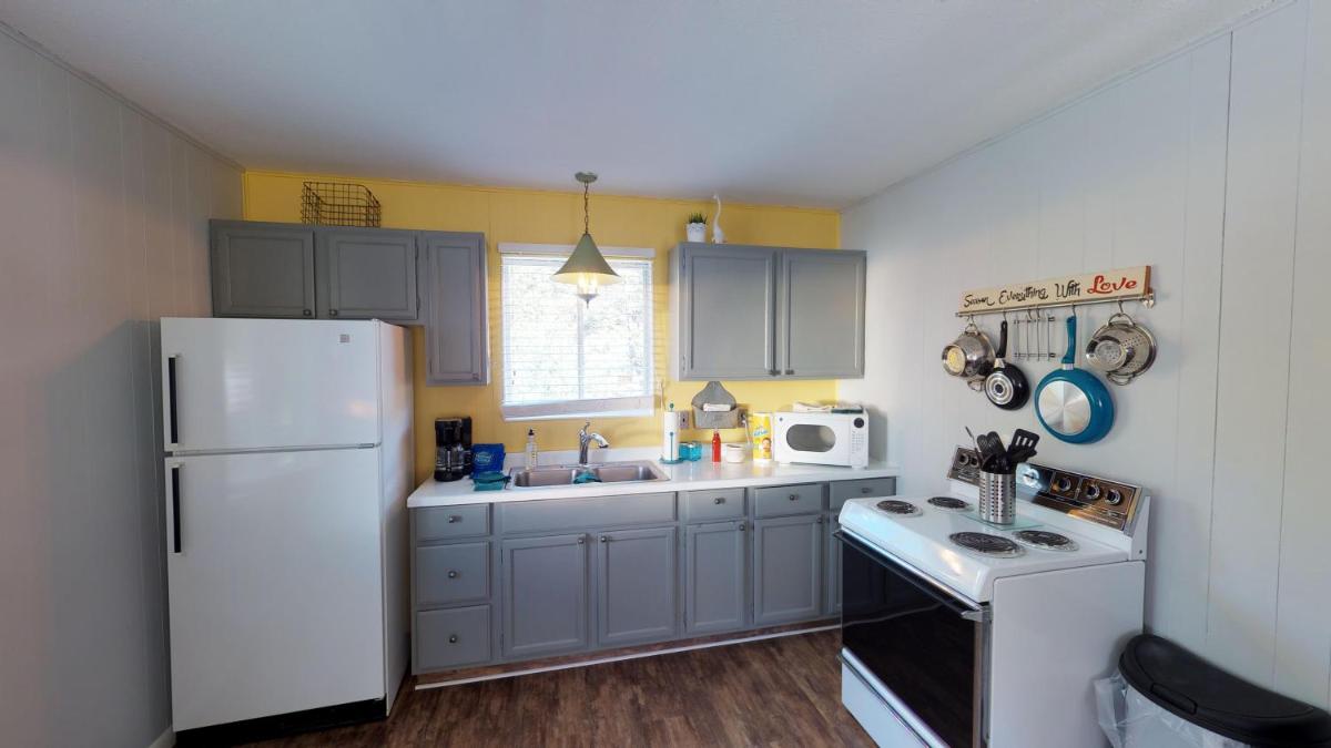 River Breeze House In Upper Valley With High Speed Wifi - Housity