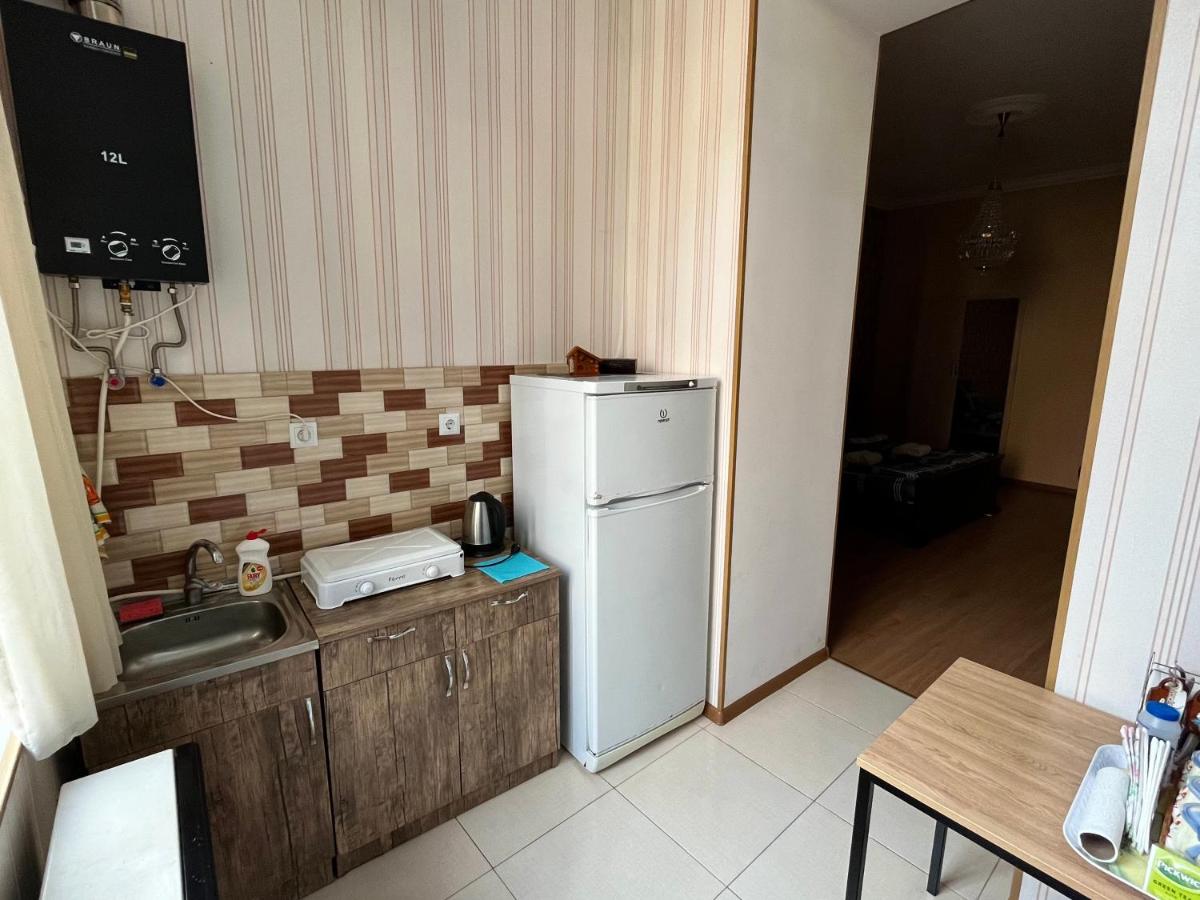 Sunny Apartments - Housity