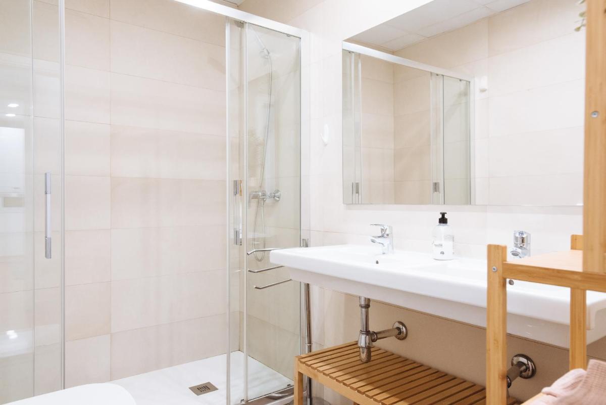 Suitetrails - Apartamento estelar con piscina y garaje nervión