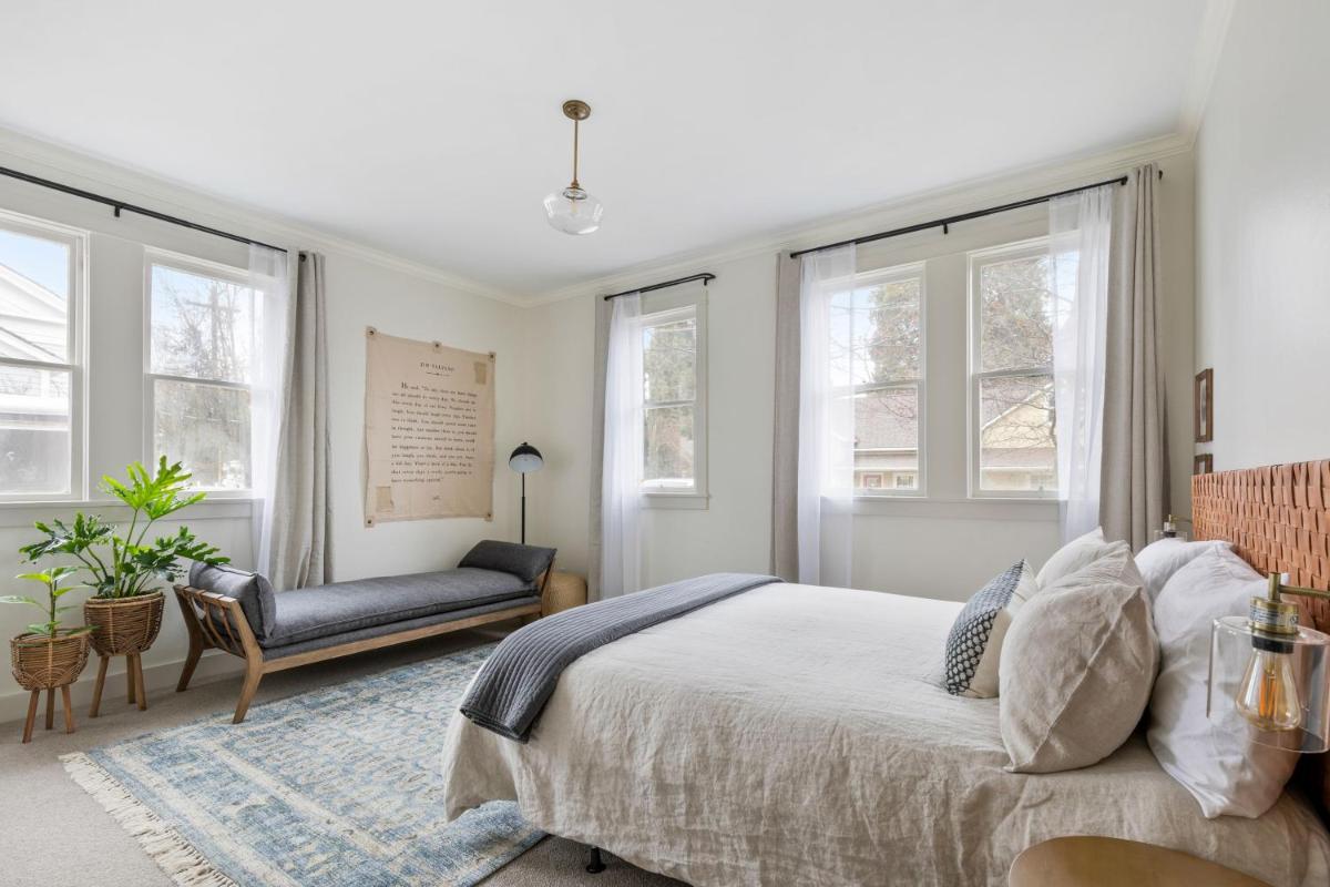 Magnolia Hotel - Housity