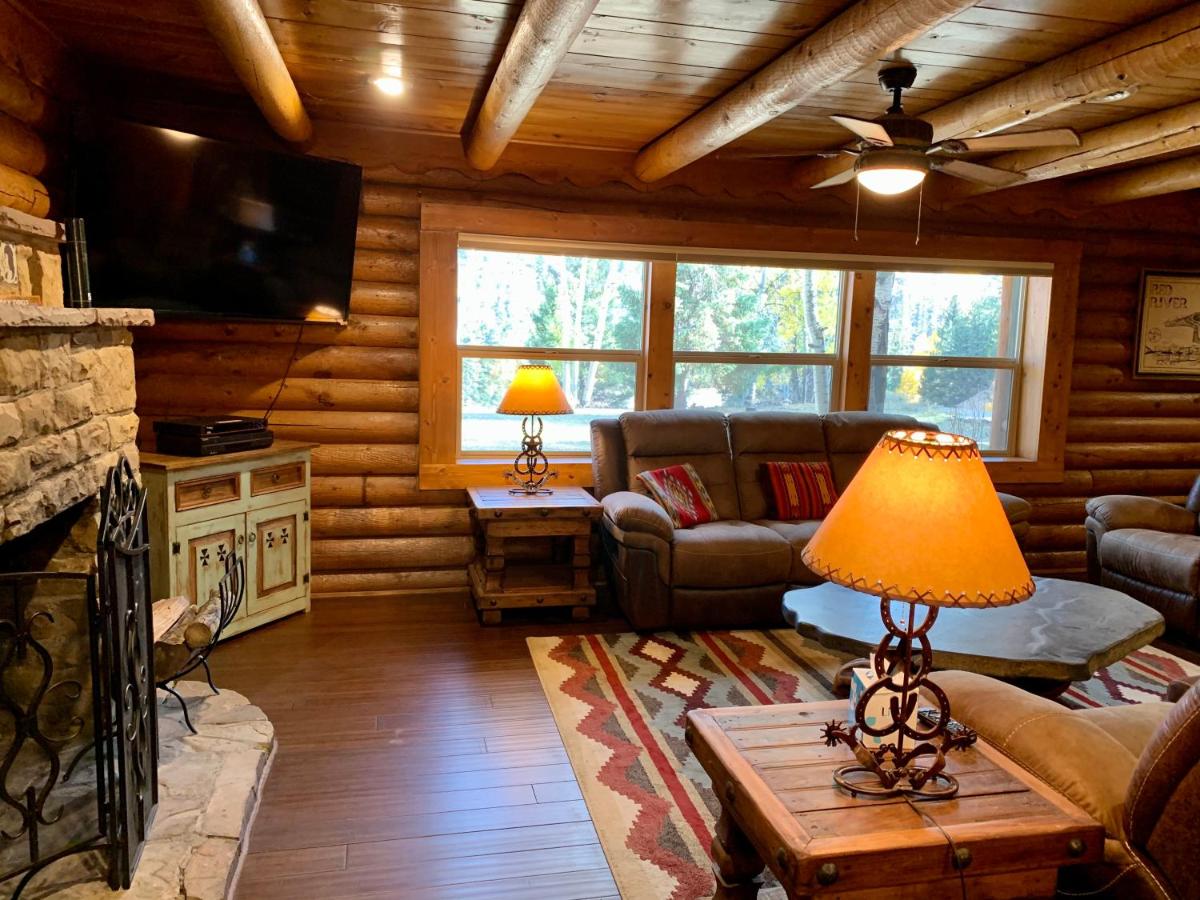 Rocky Top Vista Log Cabin With High Speed Wifi - Housity