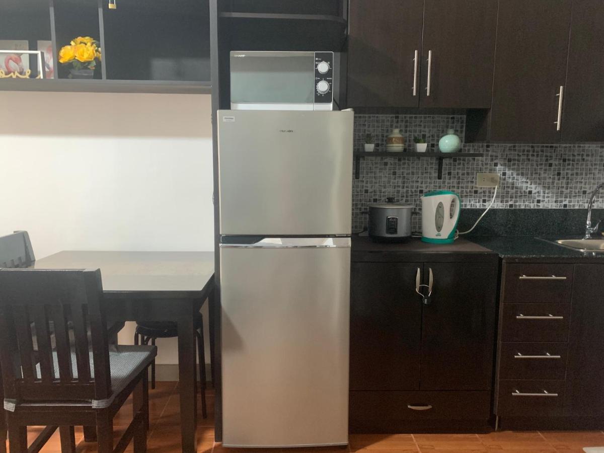 Cozy Condo in Tagaytay City - Housity