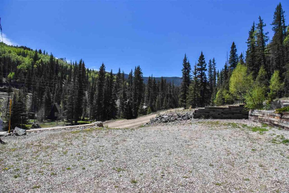 Brown Bear Lodge - - Housity