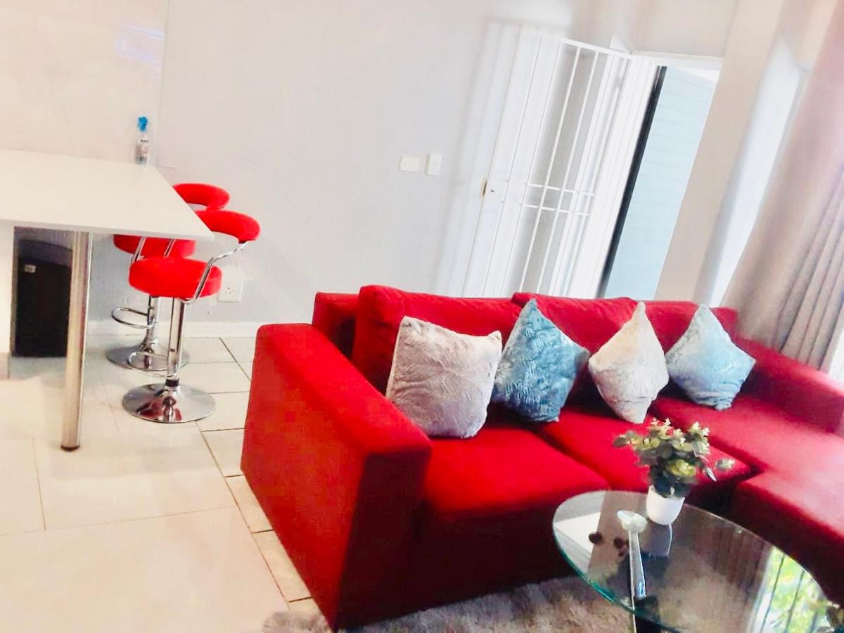 Kyriah Self Catering Apartments - Housity