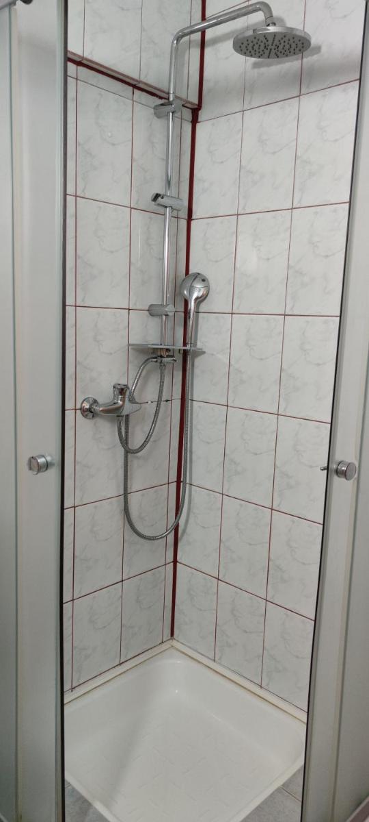 Hotel Zimbru - Housity