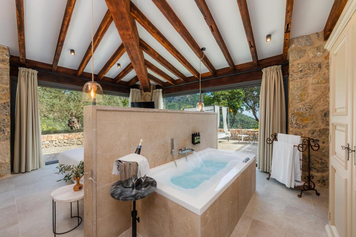 Finca Albellons - Housity