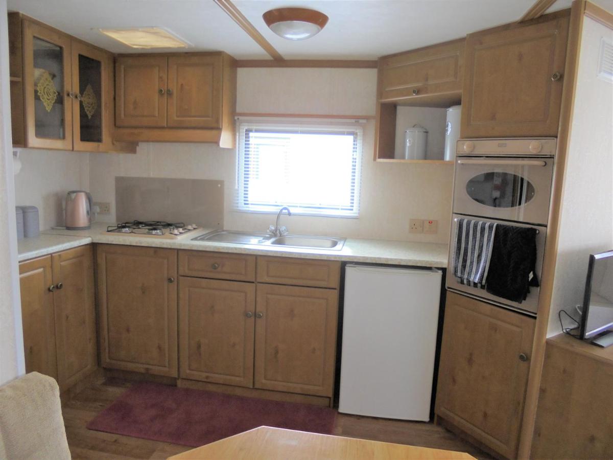 6 Berth on Coral Beach (Carnaby Siesta) - Housity