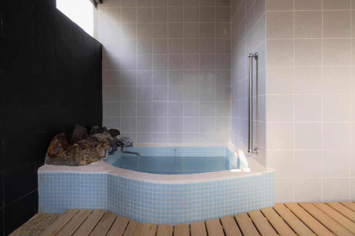 Azumino Salon - Housity