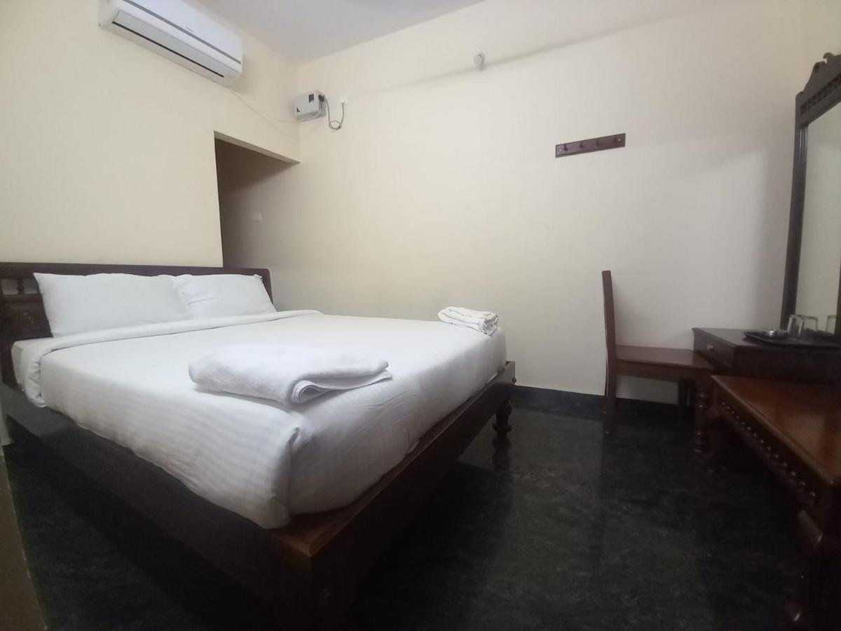 SRI SAVERAA RESIDENCY - Housity