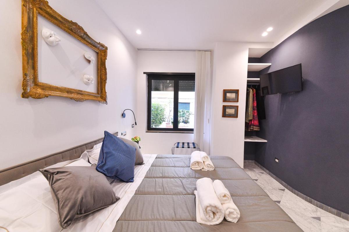 Domus 42 - Housity