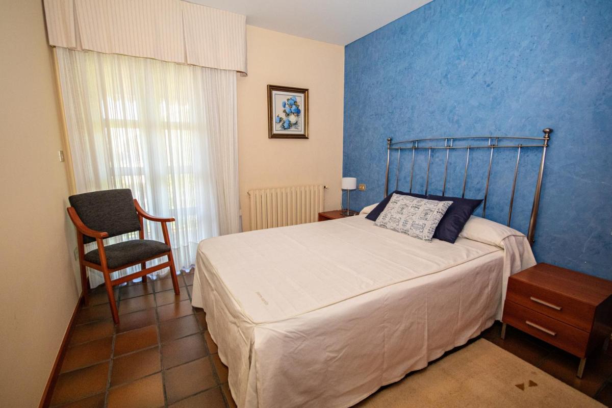 2 bedrooms appartement at Vilanova 100 m away from the beach with sea view enclosed garden and wifi - Housity