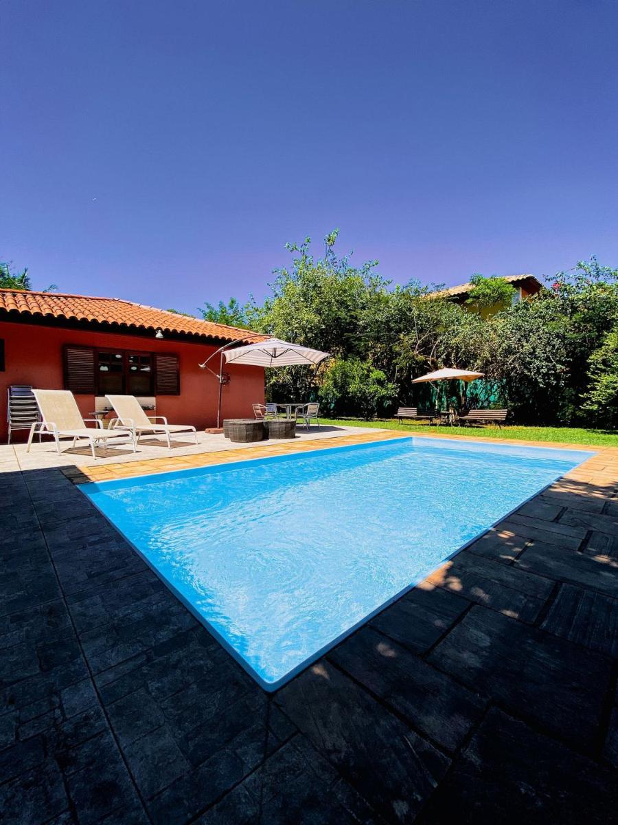 Excelente casa térrea na Granja Viana - Housity