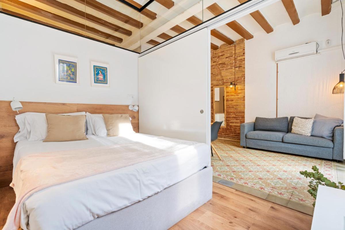 Flateli Borrell - Housity