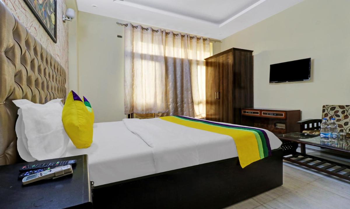 Hotel Sunrise,Noida - Housity