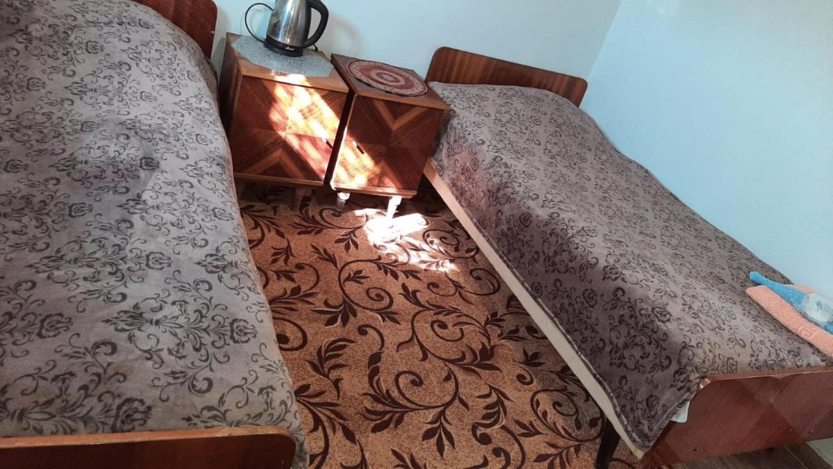 LoveTatev Bed and Breakfast - Housity