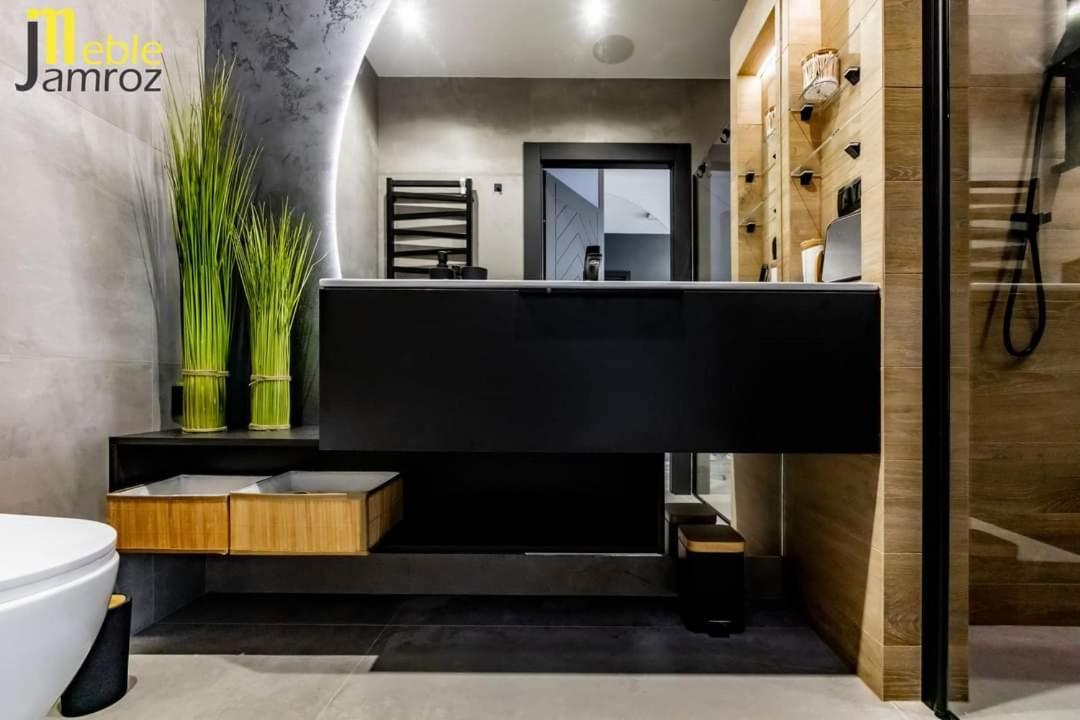Moon Apartment - Housity