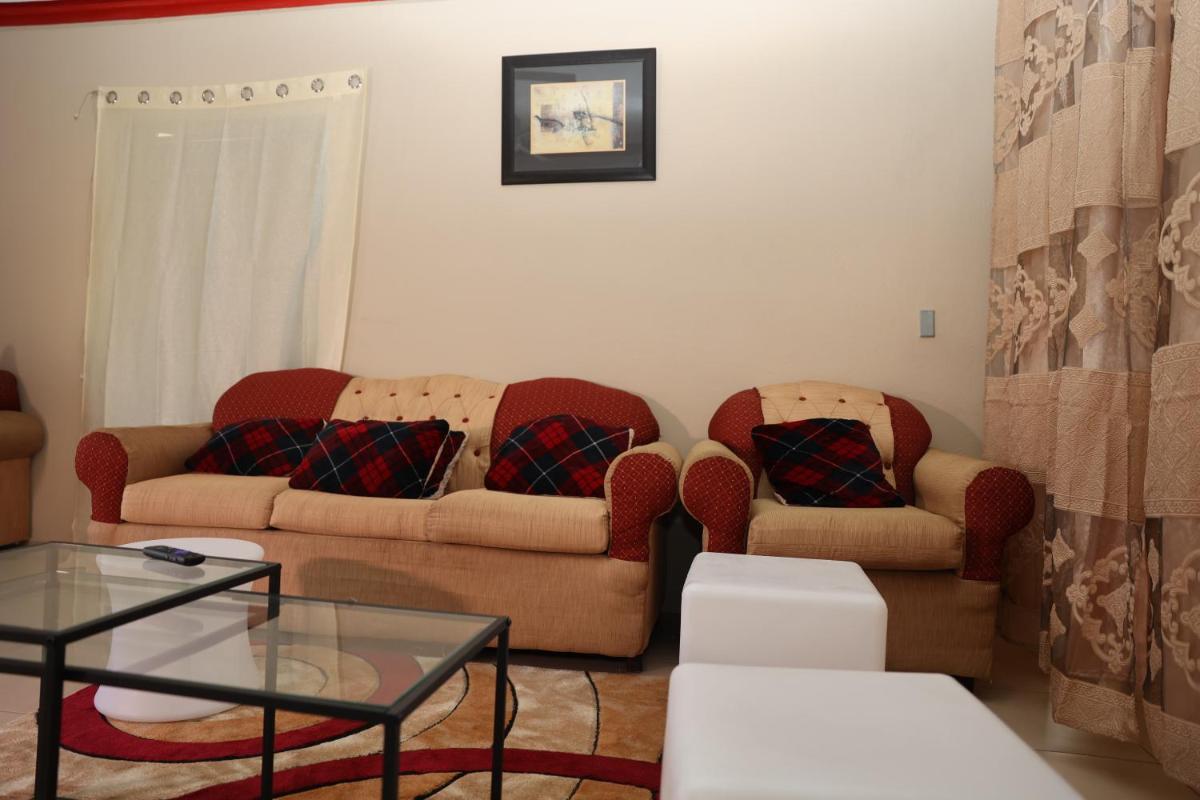 Suitetrails - Cercle Guest House Bar-Resto 46