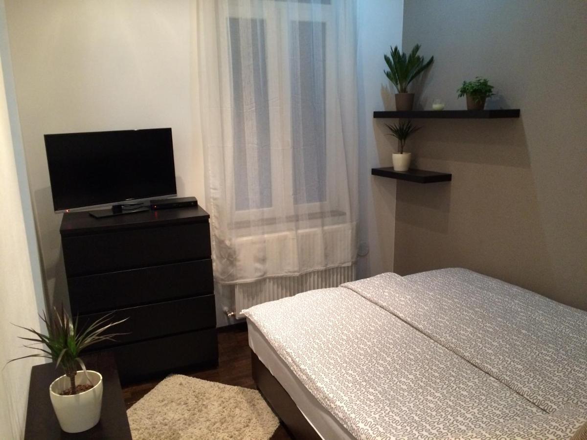 Suitetrails - Central King Apartment