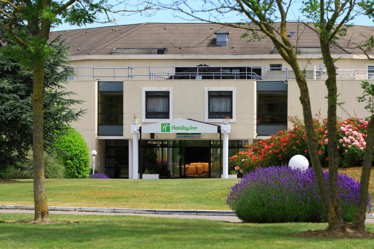 Jardin de l'établissement Holiday Inn Calais Coquelles by IHG