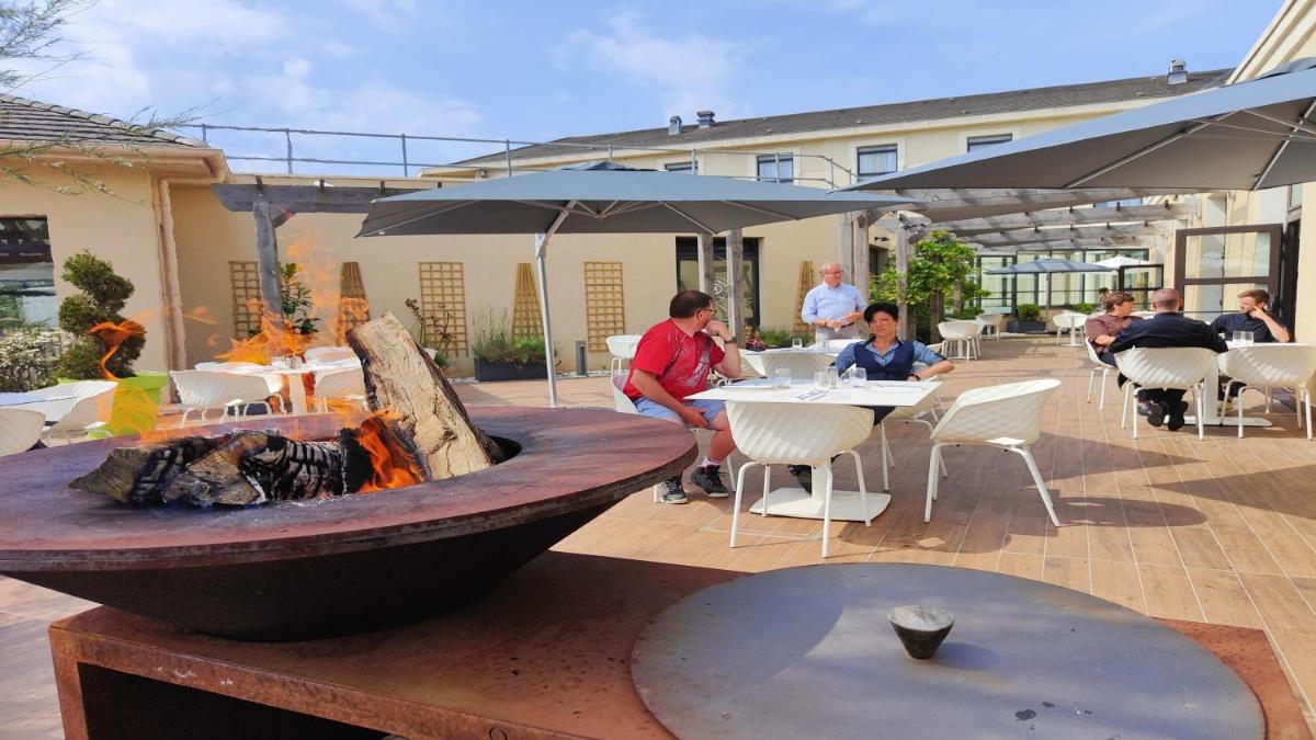 Clients de l'établissement Holiday Inn Calais Coquelles by IHG
