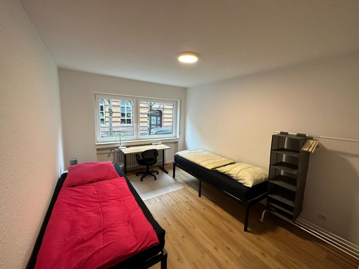 Beautiful, large and great apartment with balcony in top location - Housity