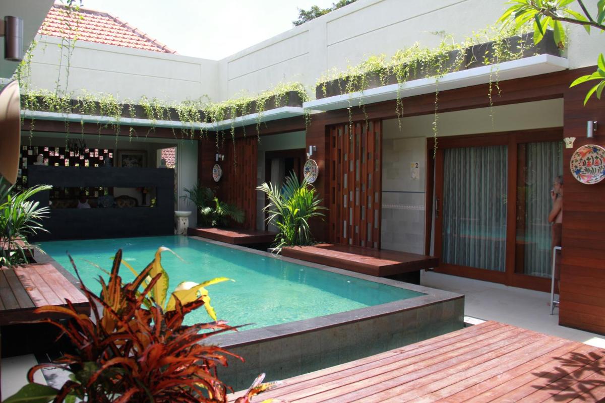 Suitetrails - Putri Homestay