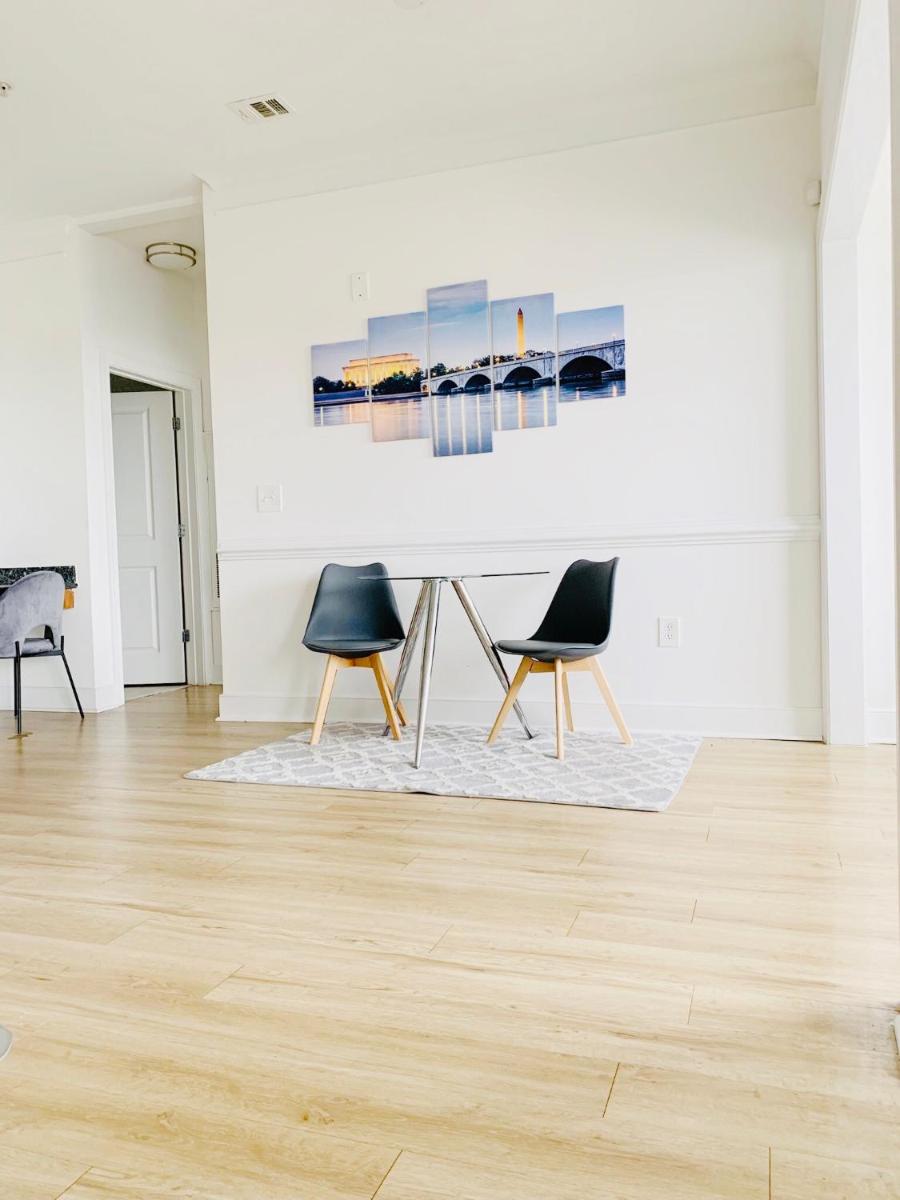 Brickhouse Staycations - Housity