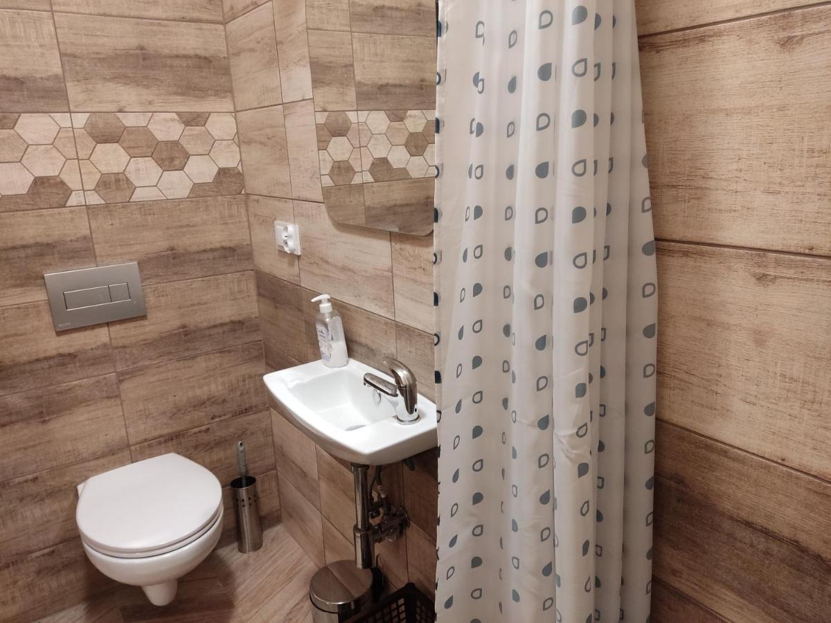 Agroturystyka Kameralna93 - Housity