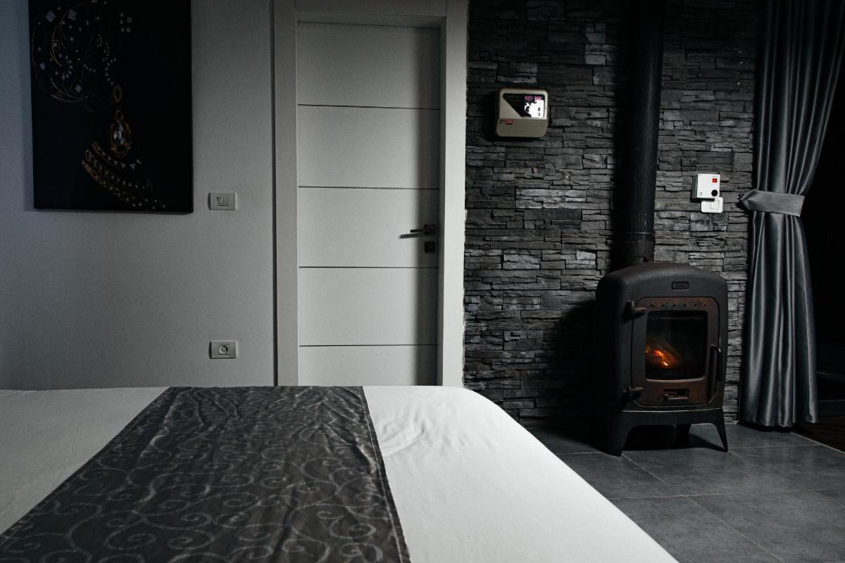 Diamond Mansion-Suite B - Housity