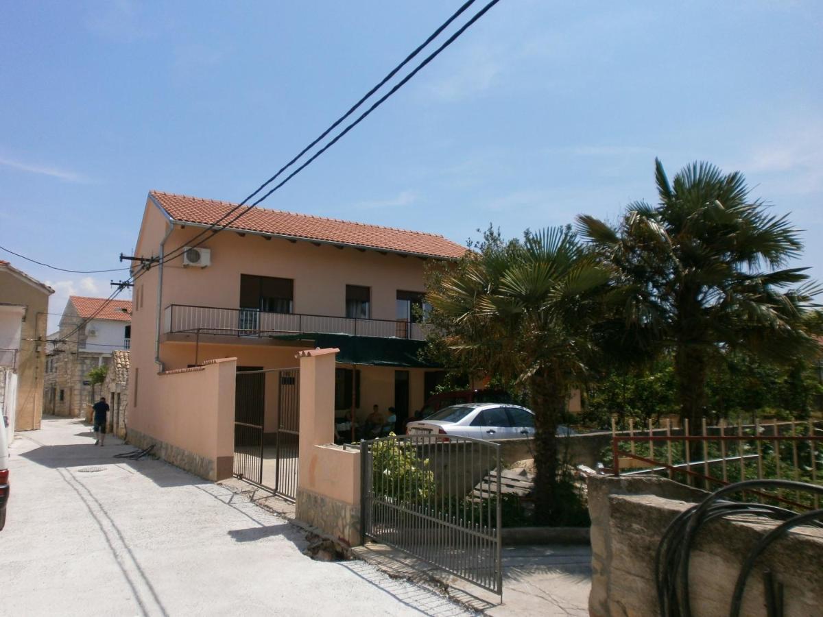 Apartments Juraga - Housity
