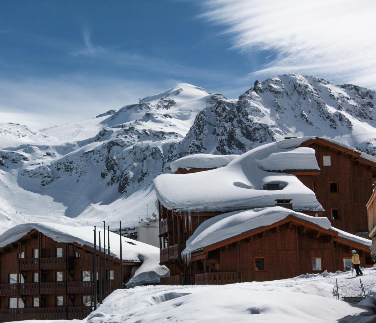 L'établissement Résidences Village Montana by Les Etincelles en hiver
