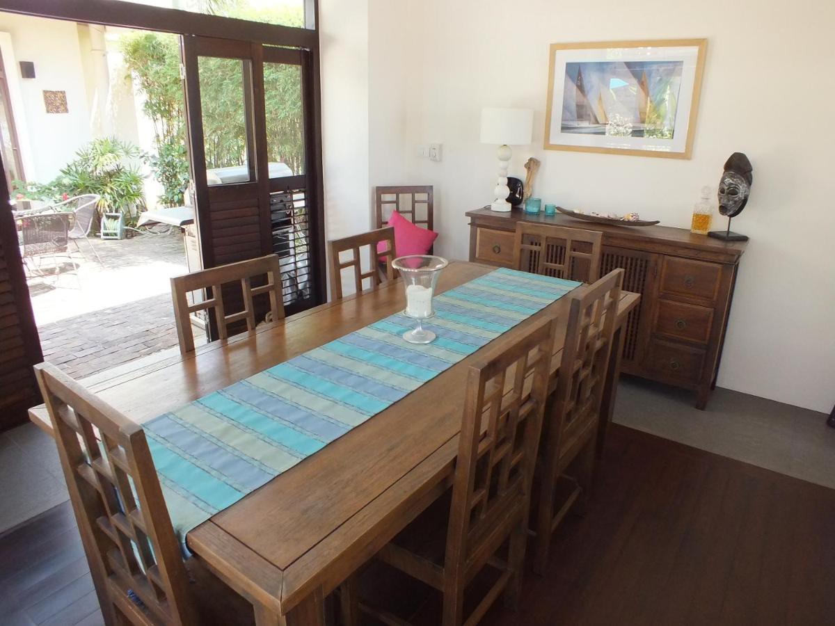 Driftwood Villa - Housity