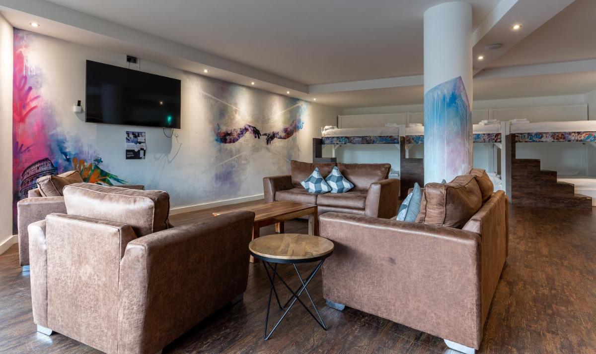 The Bling Hotel by UStay Aparthotels - Housity