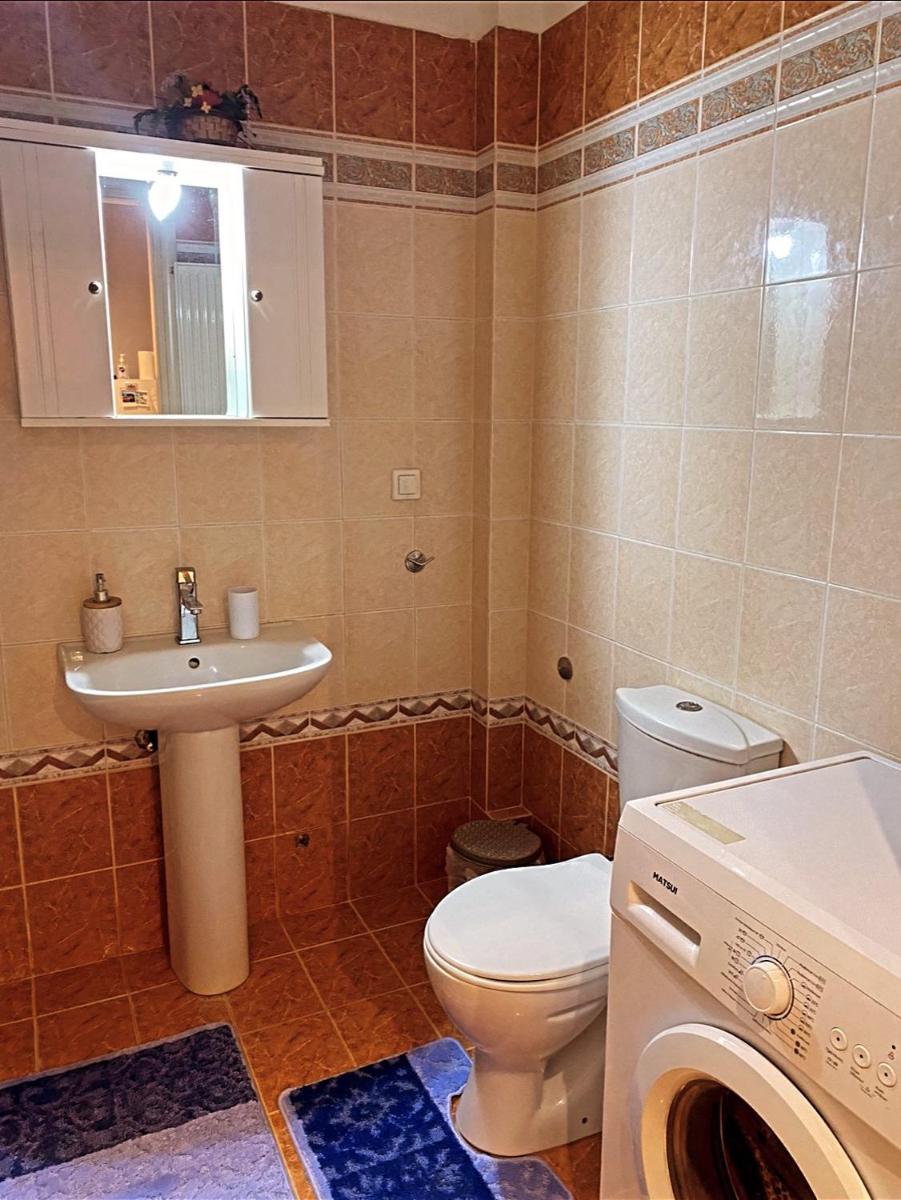 dimitris house - Housity