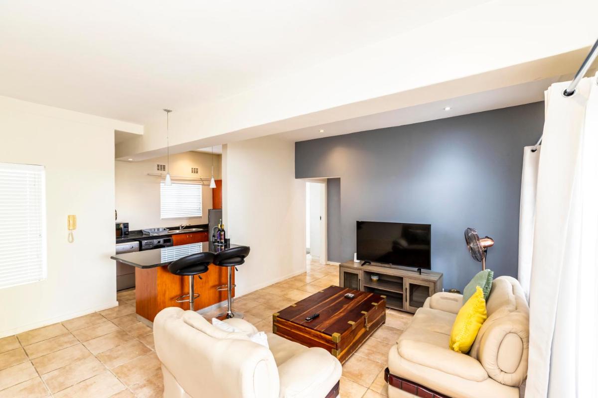 Modern Executive Unit - Housity