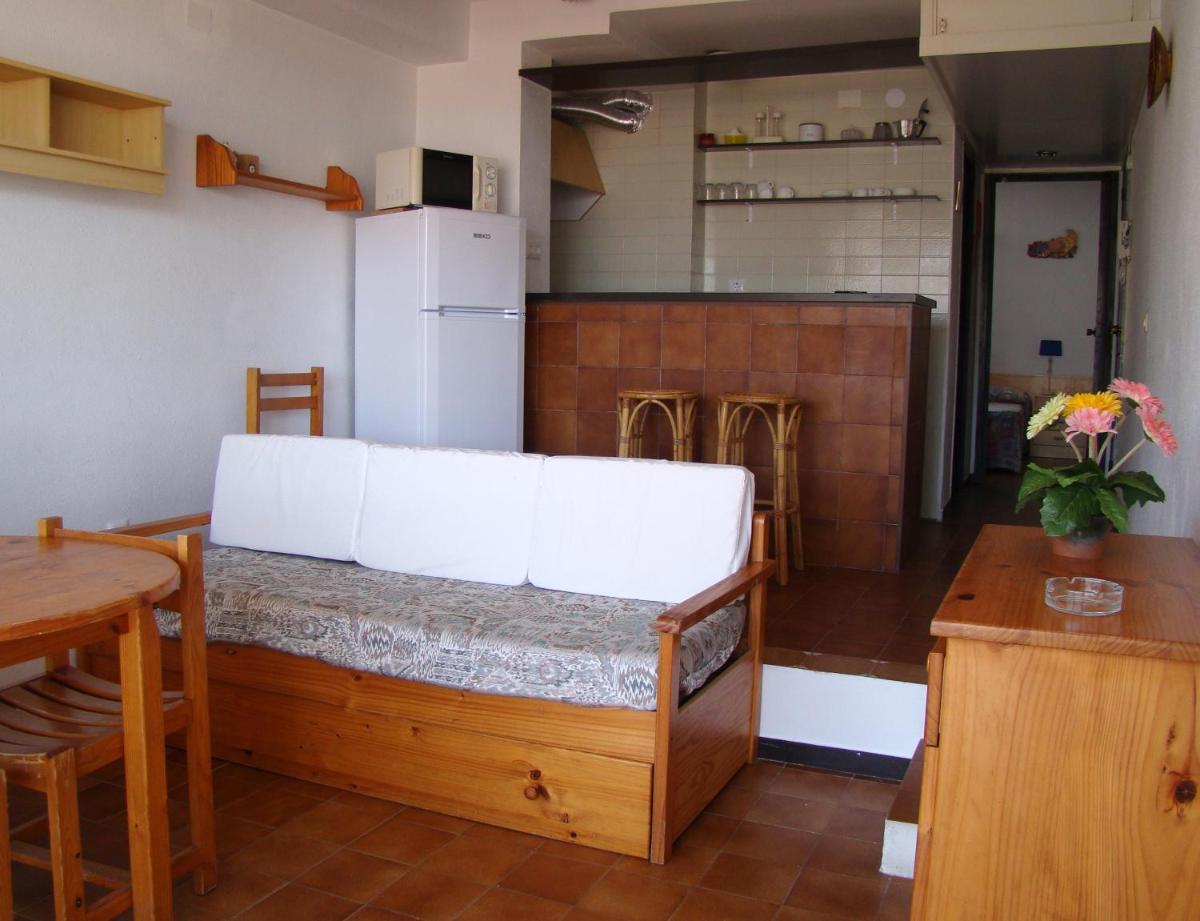 Apartamentos Peñíscola Playa - Housity