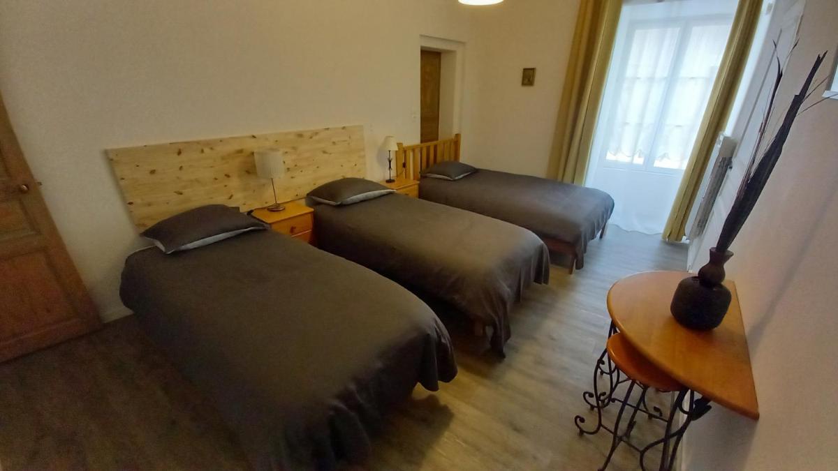 Gite Montreuillais 6 personnes sur 2 étages - Housity