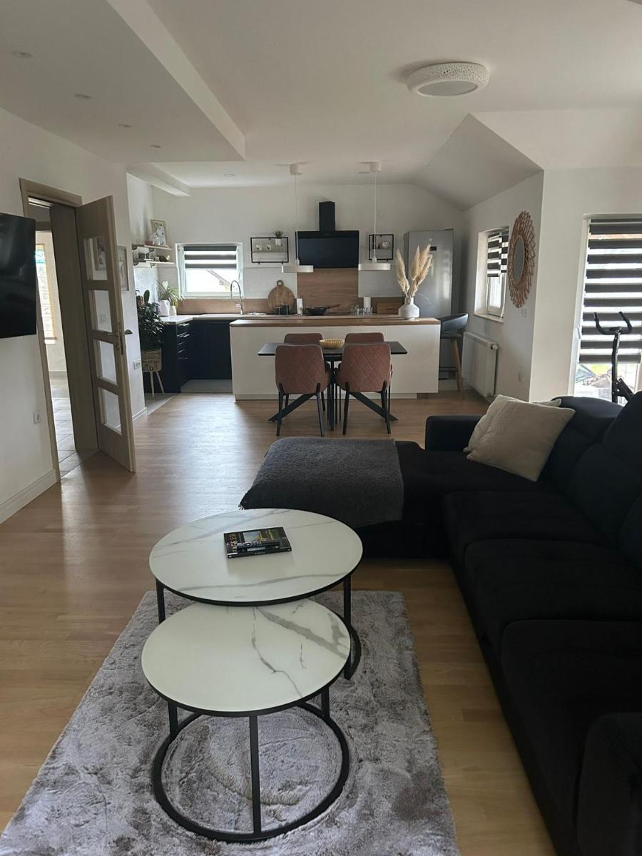 Apartman Mirella - Housity